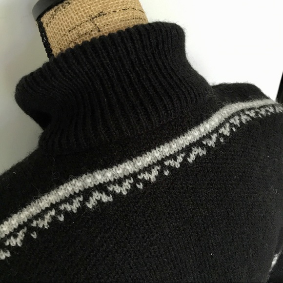 Norwool Norway Quarter-Zip Wool Sweater - Picture 4 of 10